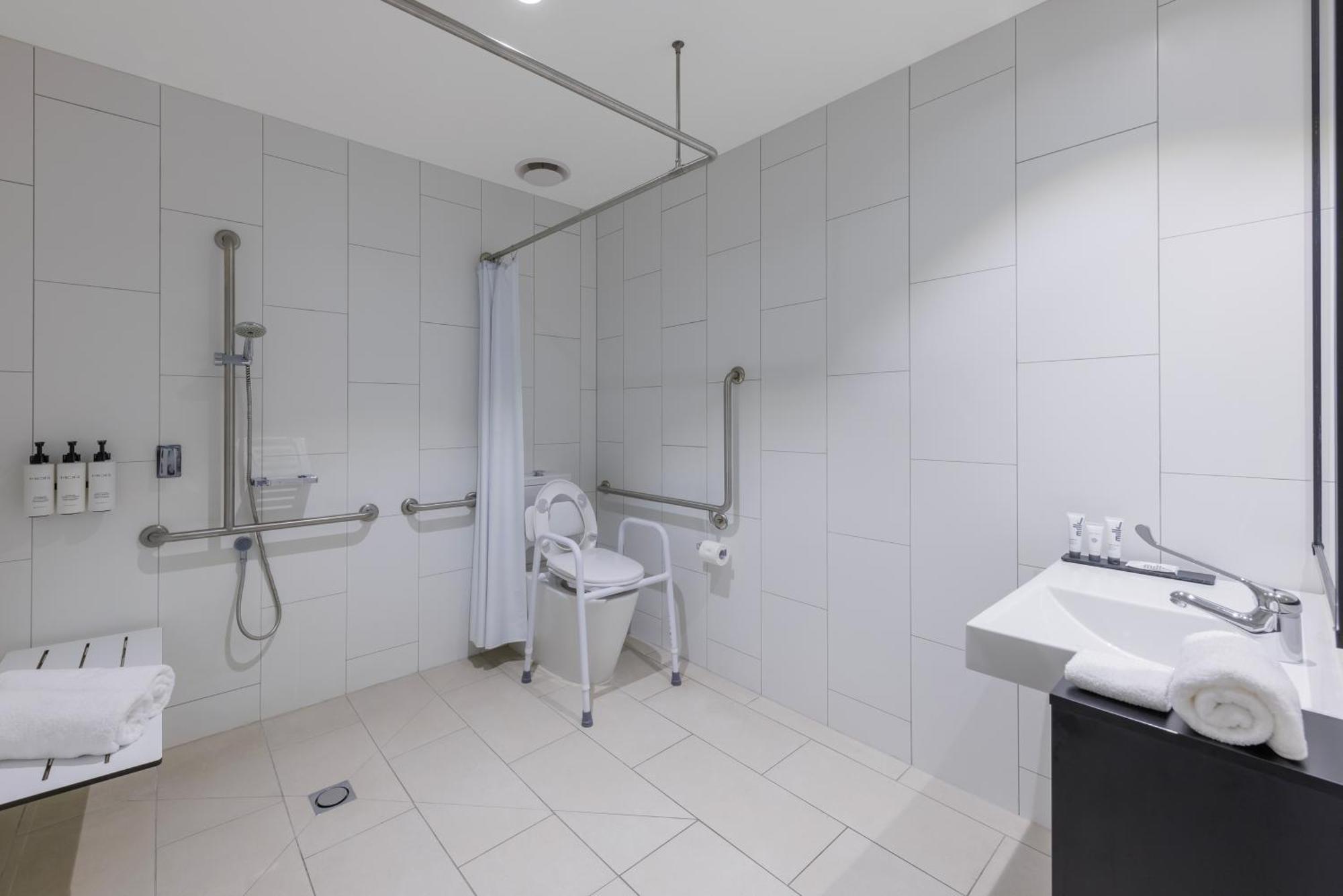 Quest East 4* Burwood