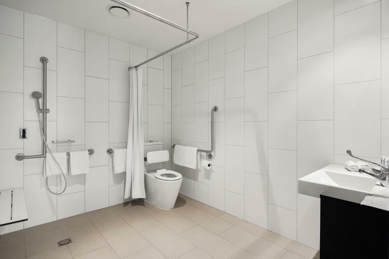 Aparthotel Quest East