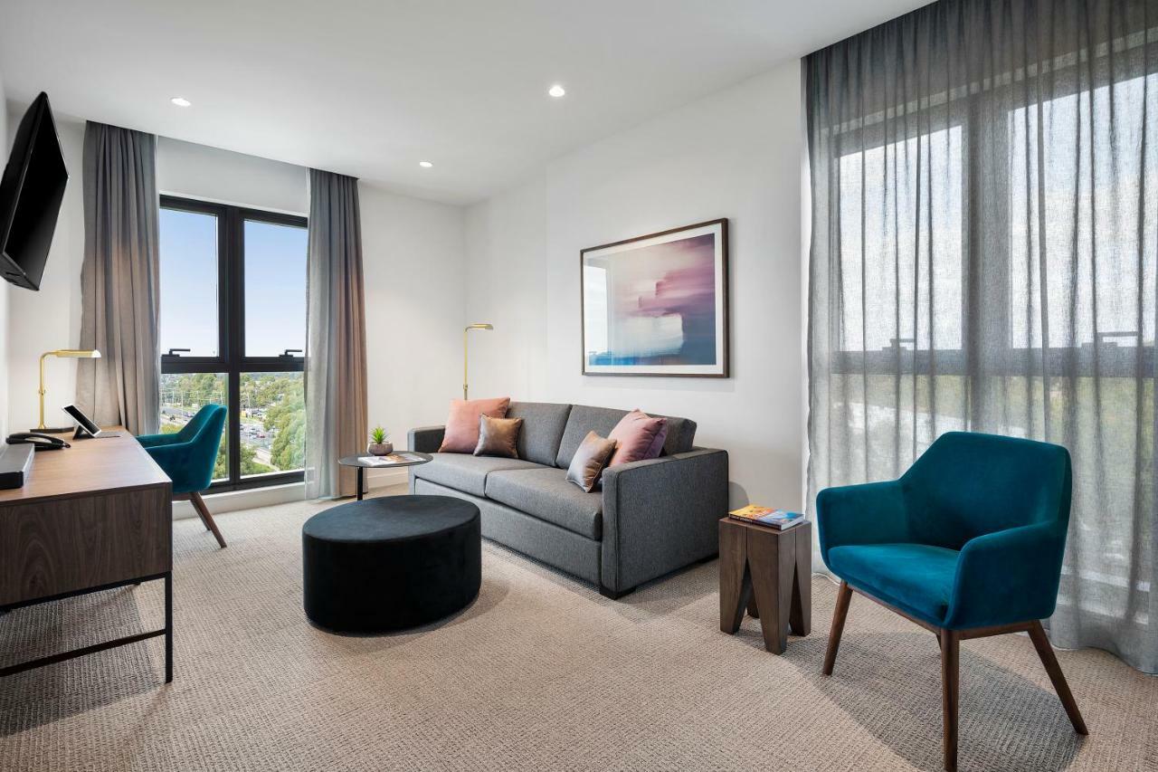 Quest East 4*