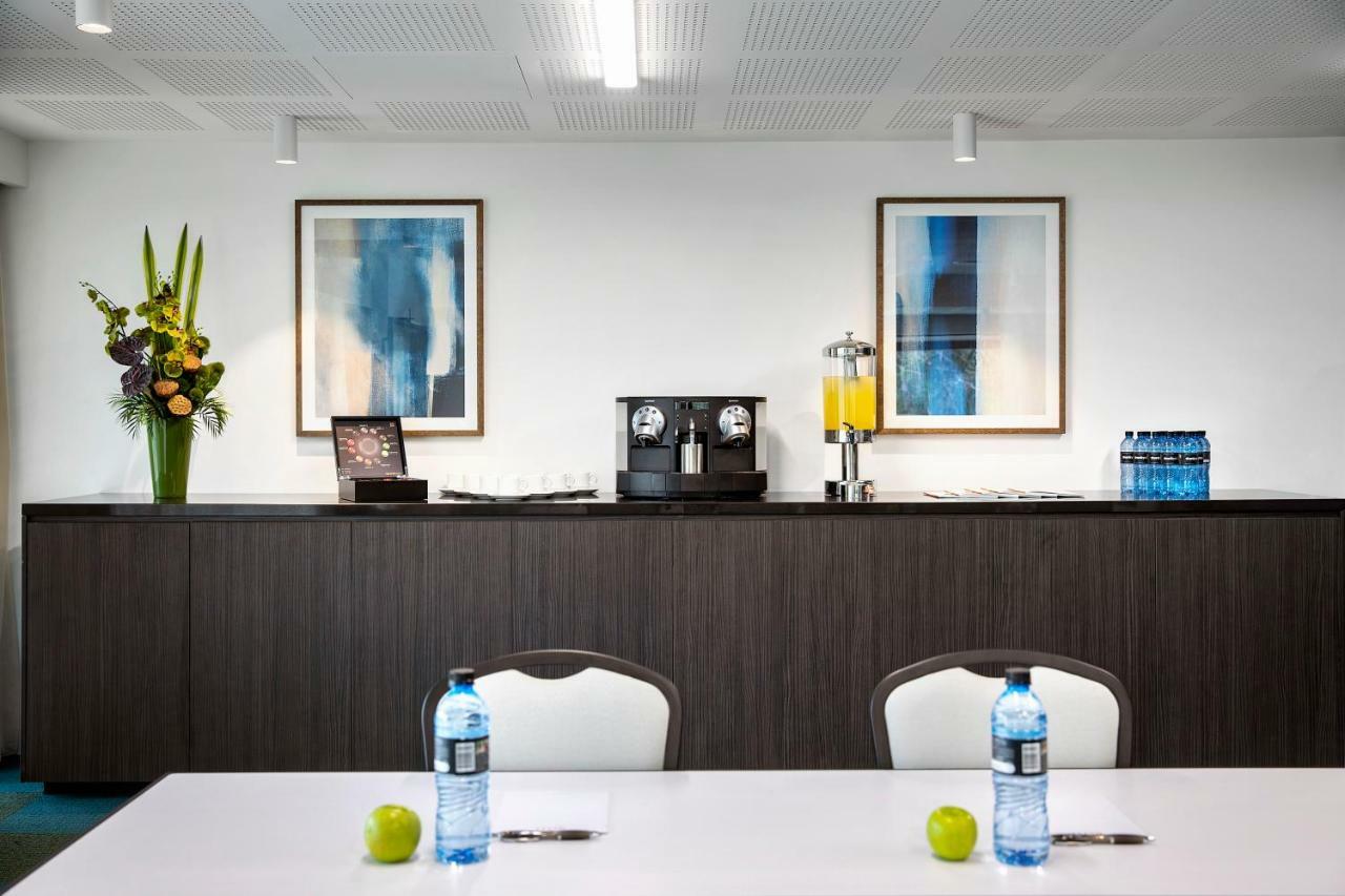 Quest East Aparthotel